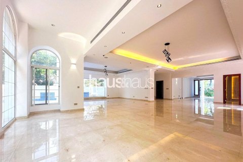 Villa en Emirates Hills, Dubai, 6 dormitorios, 860 m², № 43935 - foto 14