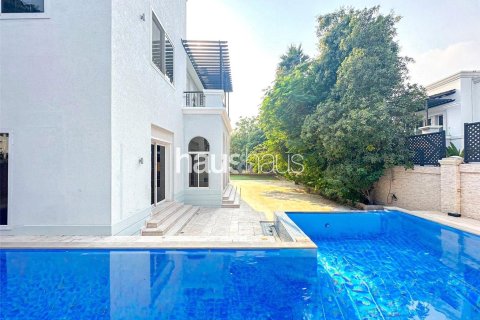Villa en Emirates Hills, Dubai, 6 dormitorios, 860 m², № 43935 - foto 22