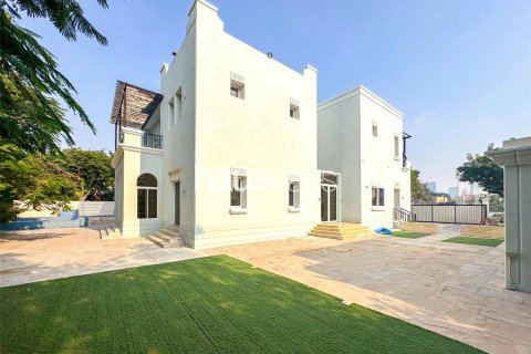 Villa en Emirates Hills, Dubai, 6 dormitorios, 860 m², № 43935 - foto 16
