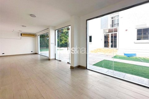 Villa en Emirates Hills, Dubai, 6 dormitorios, 860 m², № 43935 - foto 24