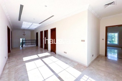Villa en Emirates Hills, Dubai, 6 dormitorios, 860 m², № 43935 - foto 23