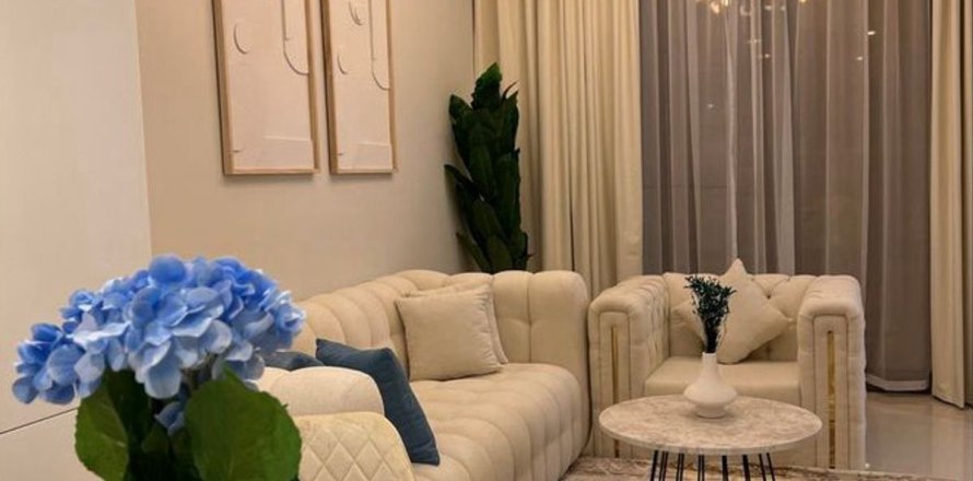 Appartement à Business Bay, Dubai, 2 chambres, 75.2 m², № 97610