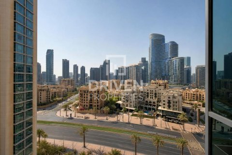Apartment in The Residences, Downtown Dubai (Downtown Burj Dubai), Dubai 2 bedrooms, 205.97 sq.m. № 141078 - photo 22
