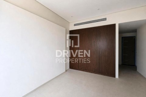 Apartment in The Residences, Downtown Dubai (Downtown Burj Dubai), Dubai 2 bedrooms, 205.97 sq.m. № 141078 - photo 15