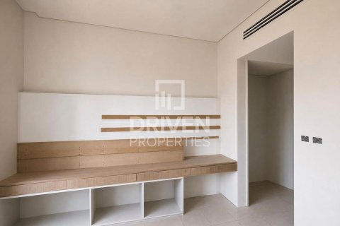 Apartment in The Residences, Downtown Dubai (Downtown Burj Dubai), Dubai 2 bedrooms, 205.97 sq.m. № 141078 - photo 5