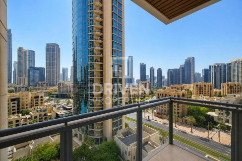 Apartment in The Residences, Downtown Dubai (Downtown Burj Dubai), Dubai 2 bedrooms, 205.97 sq.m. № 141078 - photo 21