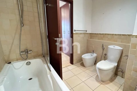 Appartement à Jumeirah Beach Residence, Dubai, 2 chambres, 132 m², № 57434 - photo 4
