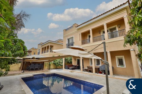Villa en Hacienda, The Villa, Dubai, 5 dormitorios, 334 m², № 76000 - foto 1