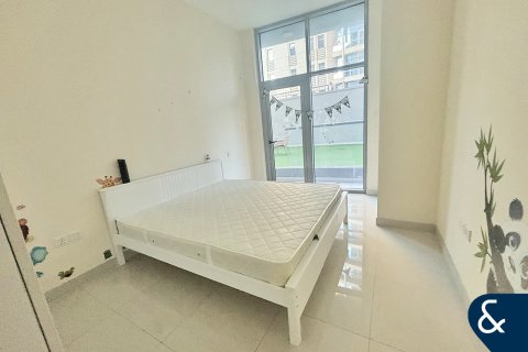 Купить квартиру в Marina Wharf, Дубай Марина, Дубай: 3 спальни, 116м², № 75993 - фото 2