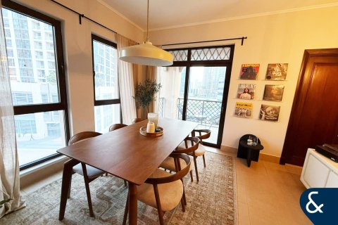 Купить квартиру в Old Town, Дубай: 1 спальня, 110м², № 76001 - фото 1