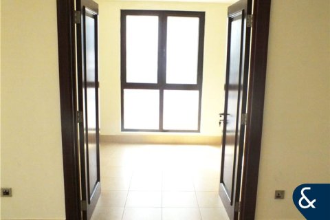 Купить квартиру в Old Town, Дубай: 1 спальня, 110м², № 76001 - фото 4