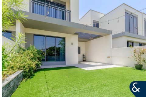 Villa en Maple at Dubai Hills Estate, Dubai Hills Estate, Dubai, 3 dormitorios, 207 m², № 75991 - foto 2