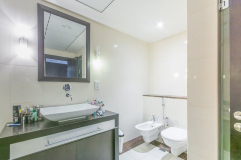 Apartamento en Jumeirah Islands, Dubai, 3 dormitorios, 244 m², № 123826 - foto 14
