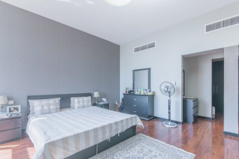 Apartamento en Jumeirah Islands, Dubai, 3 dormitorios, 244 m², № 123826 - foto 15