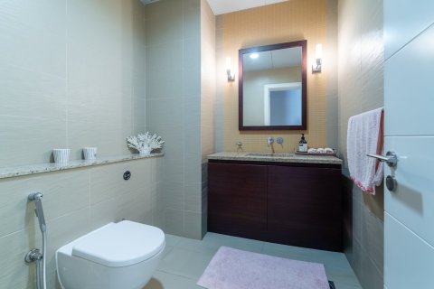 Apartamento en Palm Jumeirah, Dubai, 3 dormitorios, 211 m², № 123828 - foto 16