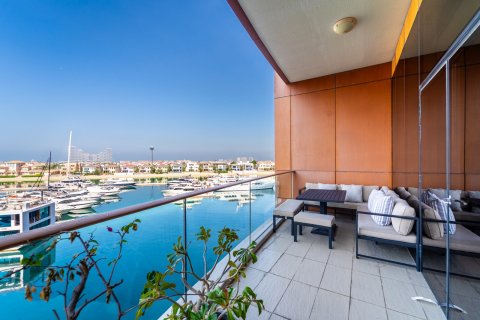 Apartamento en Palm Jumeirah, Dubai, 3 dormitorios, 211 m², № 123828