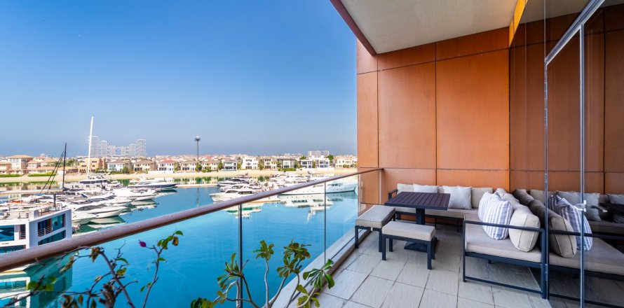 Apartamento en Palm Jumeirah, Dubai, 3 dormitorios, 211 m², № 123828