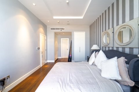 Apartamento en Palm Jumeirah, Dubai, 3 dormitorios, 211 m², № 123828 - foto 15
