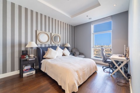 Apartamento en Palm Jumeirah, Dubai, 3 dormitorios, 211 m², № 123828 - foto 14