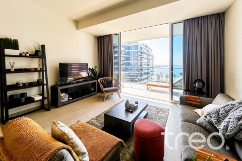 Apartment in Palm Jumeirah, Dubai 2 bedrooms, 123.93 sq.m. № 123534 - photo 3