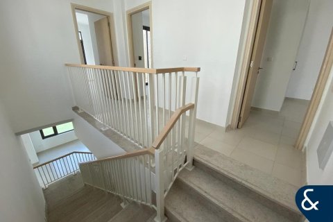 Купить виллу в Mira Oasis, Рим, Дубай: 3 спальни, 238м², № 91306 - фото 2