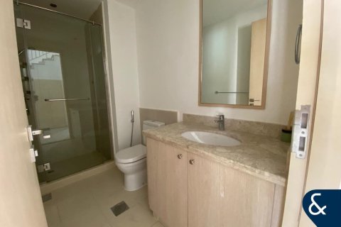 Купить виллу в Mira Oasis, Рим, Дубай: 3 спальни, 238м², № 91306 - фото 12