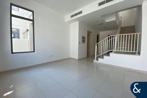 Купить виллу в Mira Oasis, Рим, Дубай: 3 спальни, 238м², № 91306 - фото 7