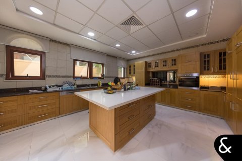 Купить виллу в Джумейра Гольф Эстейтс, Дубай: 5 спален, 929м², № 91376 - фото 12