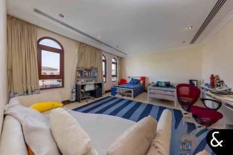 Купить виллу в Джумейра Гольф Эстейтс, Дубай: 5 спален, 929м², № 91376 - фото 16