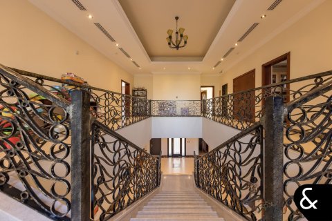 Купить виллу в Джумейра Гольф Эстейтс, Дубай: 5 спален, 929м², № 91376 - фото 14