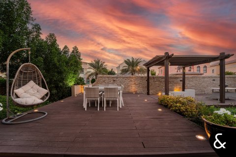 Купить виллу в Джумейра Гольф Эстейтс, Дубай: 5 спален, 929м², № 91376 - фото 7