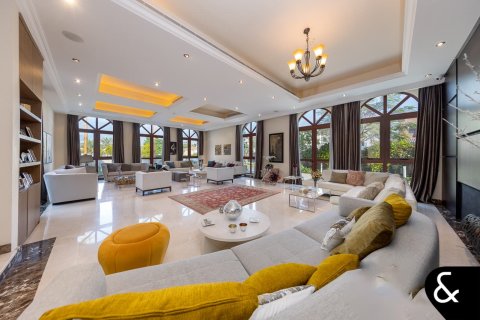 Купить виллу в Джумейра Гольф Эстейтс, Дубай: 5 спален, 929м², № 91376 - фото 10