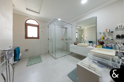 Купить виллу в Джумейра Гольф Эстейтс, Дубай: 5 спален, 929м², № 91376 - фото 19