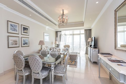 Apartment in Palm Jumeirah, Dubai 2 bedrooms, 164 sq.m. № 3612 - photo 1
