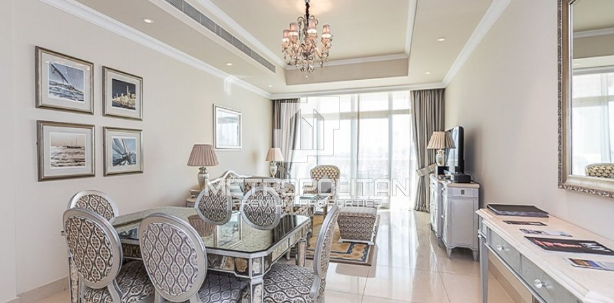 Apartment in Palm Jumeirah, Dubai 2 bedrooms, 164 sq.m. № 3612