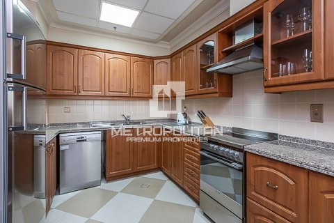 Apartment in Palm Jumeirah, Dubai 2 bedrooms, 164 sq.m. № 3612 - photo 7
