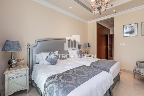 Apartment in Palm Jumeirah, Dubai 2 bedrooms, 164 sq.m. № 3612 - photo 9