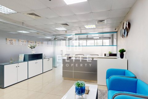 Bureau à Dubai, 104 m², № 37239 - photo 1