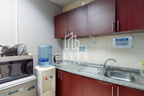 Bureau à Dubai, 104 m², № 37239 - photo 11