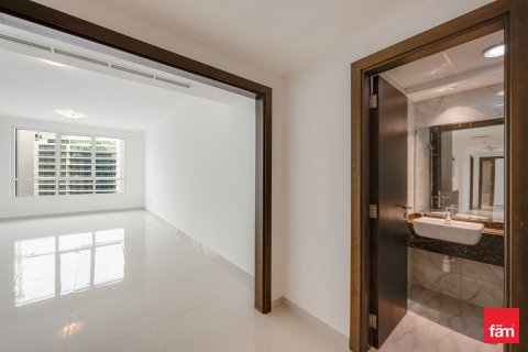 Appartement à Business Bay, Dubai, 2 chambres, 140.7 m², № 102840 - photo 10