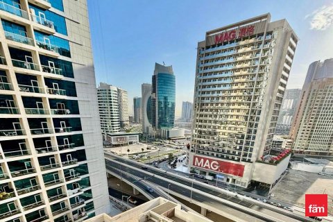 Apartment in Downtown Dubai (Downtown Burj Dubai), Dubai 1 bedroom, 89.7 sq.m. № 102848 - photo 6