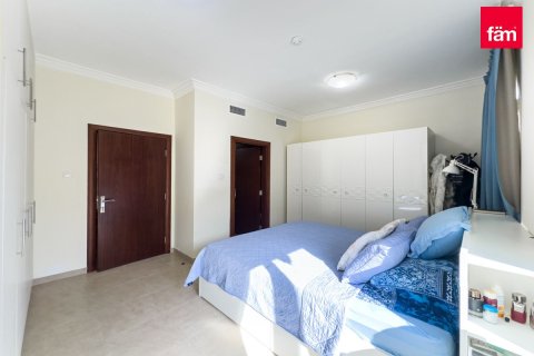 Villa in Dubai 3 bedrooms, 306.6 sq.m. № 72144 - photo 12