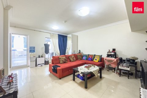 Villa in Dubai 3 bedrooms, 306.6 sq.m. № 72144 - photo 6
