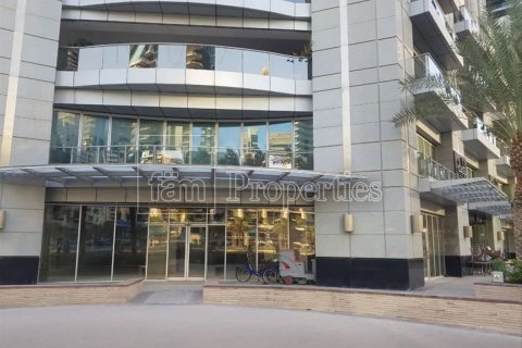 Tienda en Dubai Marina, Dubai, 511.2 m², № 72146 - foto 1