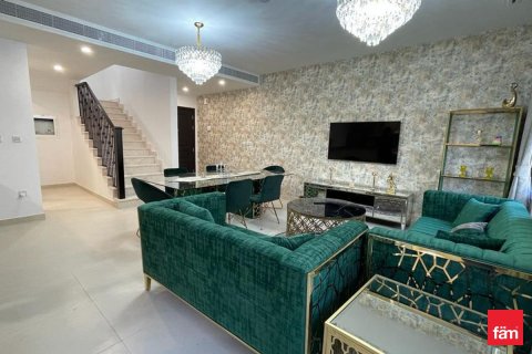 Townhouse in Dubai 3 bedrooms, 186.3 sq.m. № 113784