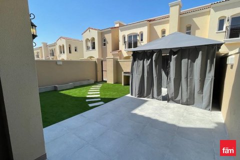 Townhouse in Dubai 3 bedrooms, 186.3 sq.m. № 113784 - photo 12