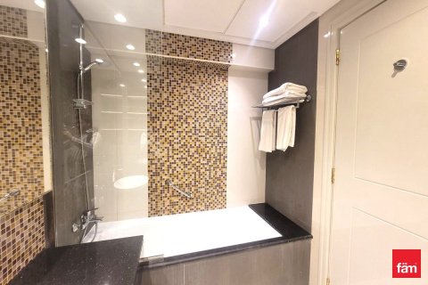 Apartment in Downtown Dubai (Downtown Burj Dubai), Dubai 1 bedroom, 83.6 sq.m. № 113788 - photo 11