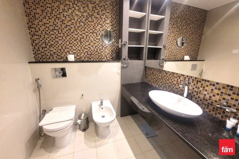 Apartment in Downtown Dubai (Downtown Burj Dubai), Dubai 1 bedroom, 83.6 sq.m. № 113788 - photo 10