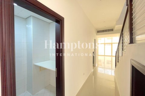 Снять в аренду таунхаус в Murooj Al Furjan, Al Furjan, Дубай: 4 спальни, 209.96078000м², № 72086 - фото 5