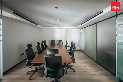 Office in Dubai 368.8 sq.m. № 84600 - photo 6
